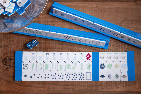 travel mahjong set blue
