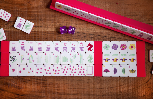 travel mahjong set pink